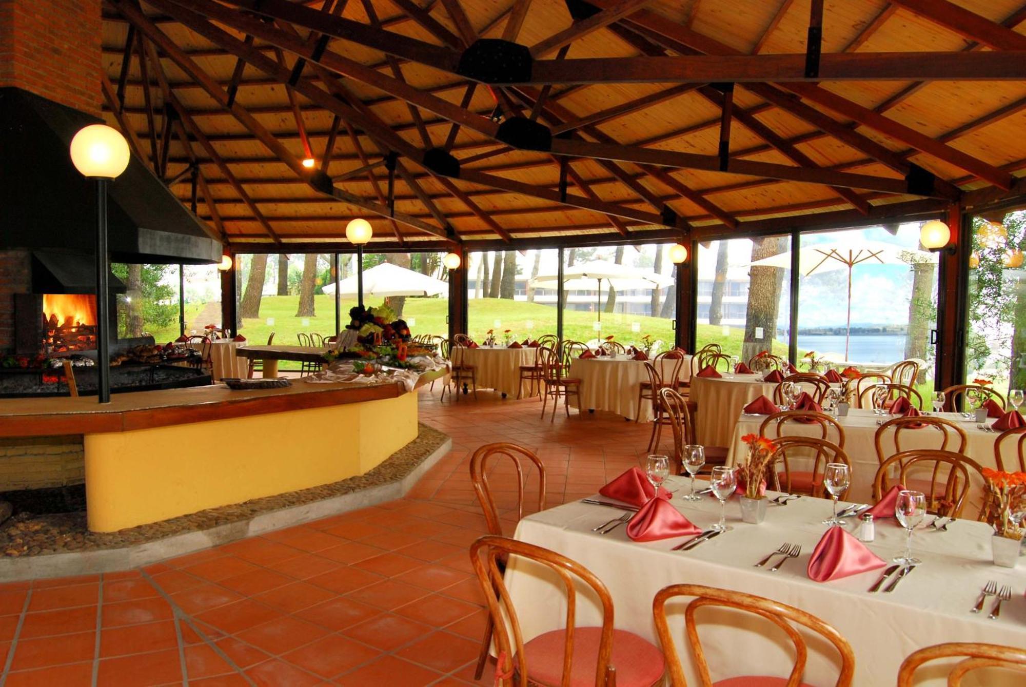 Hotel Del Lago Golf & Art Resort Punta Ballena Exterior foto