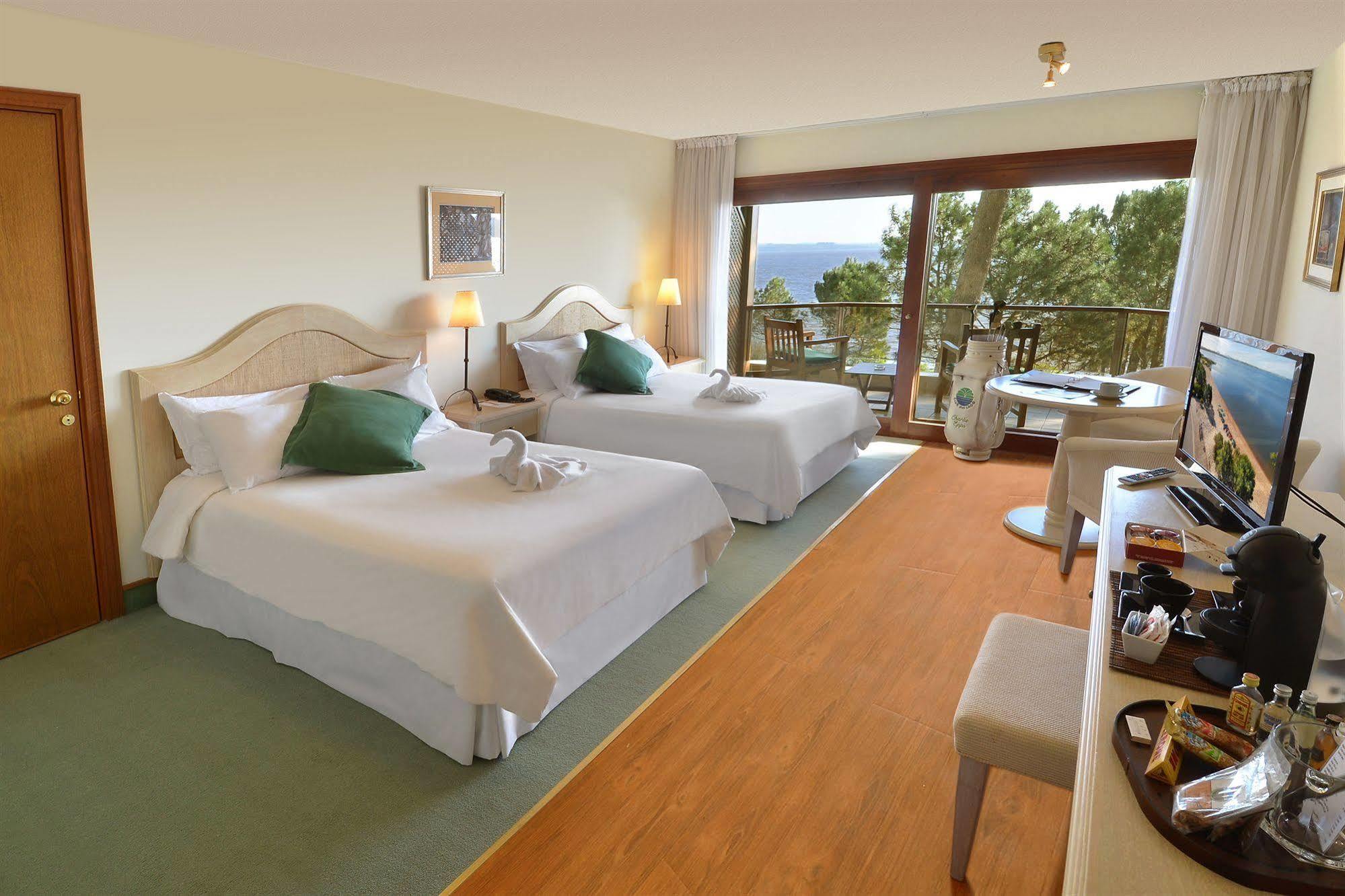 Hotel Del Lago Golf & Art Resort Punta Ballena Exterior foto