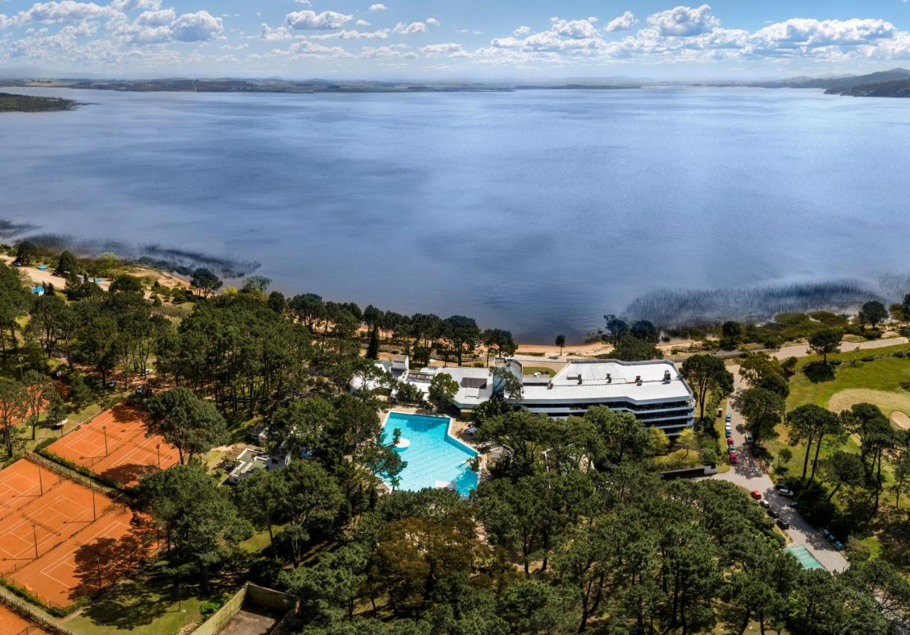 Hotel Del Lago Golf & Art Resort Punta Ballena Exterior foto